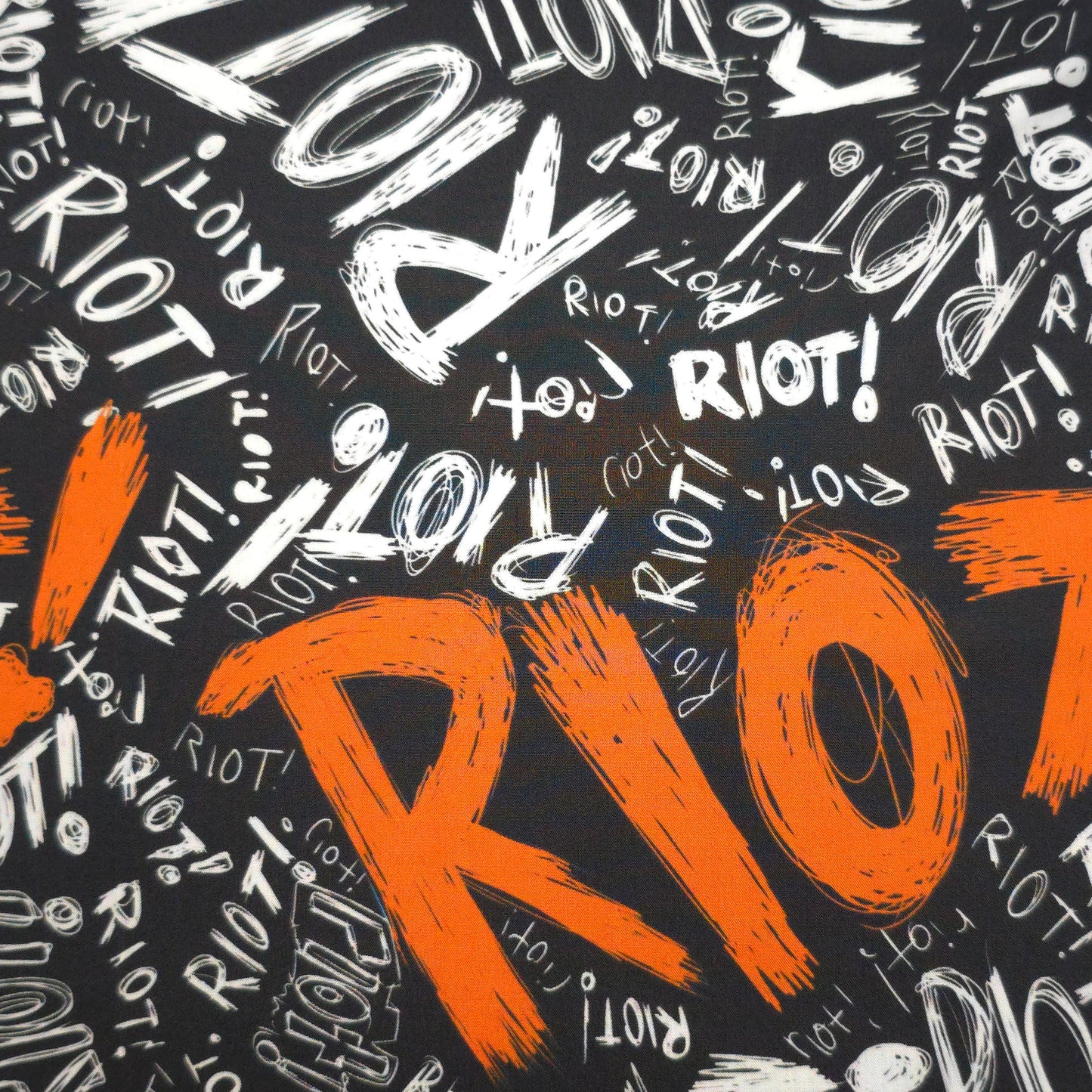 Paramore Riot! Scrunchie Wristlet | Cotton Poplin