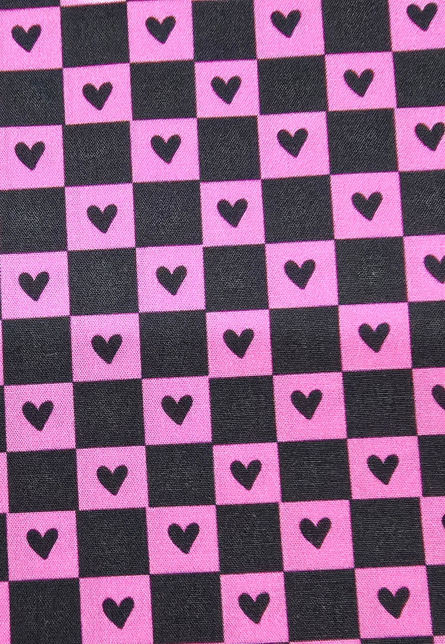 Checkered Hearts Scrunchie | Cotton Poplin