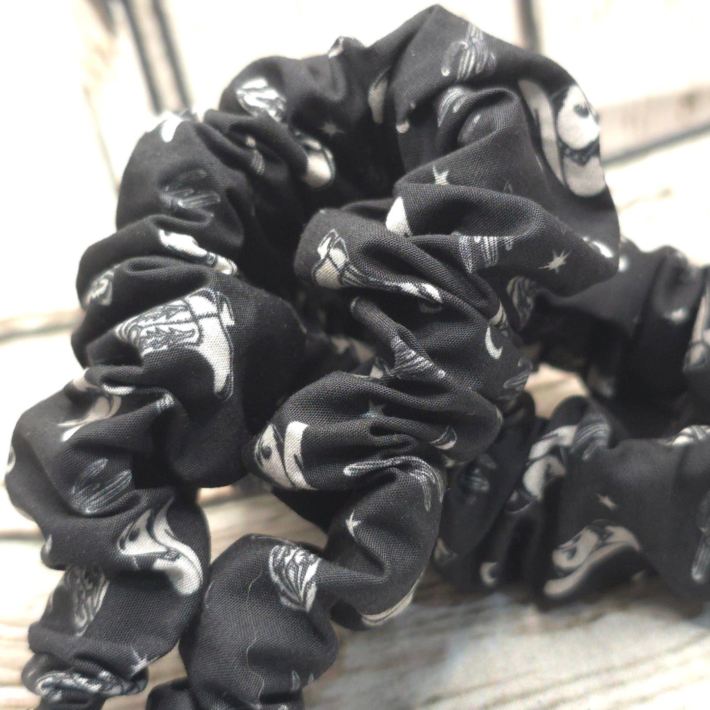 Black Cowboy Scrunchie Wristlet | Cotton Poplin