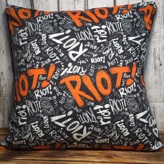 Paramore Riot! Cushion Cover | Cotton Poplin