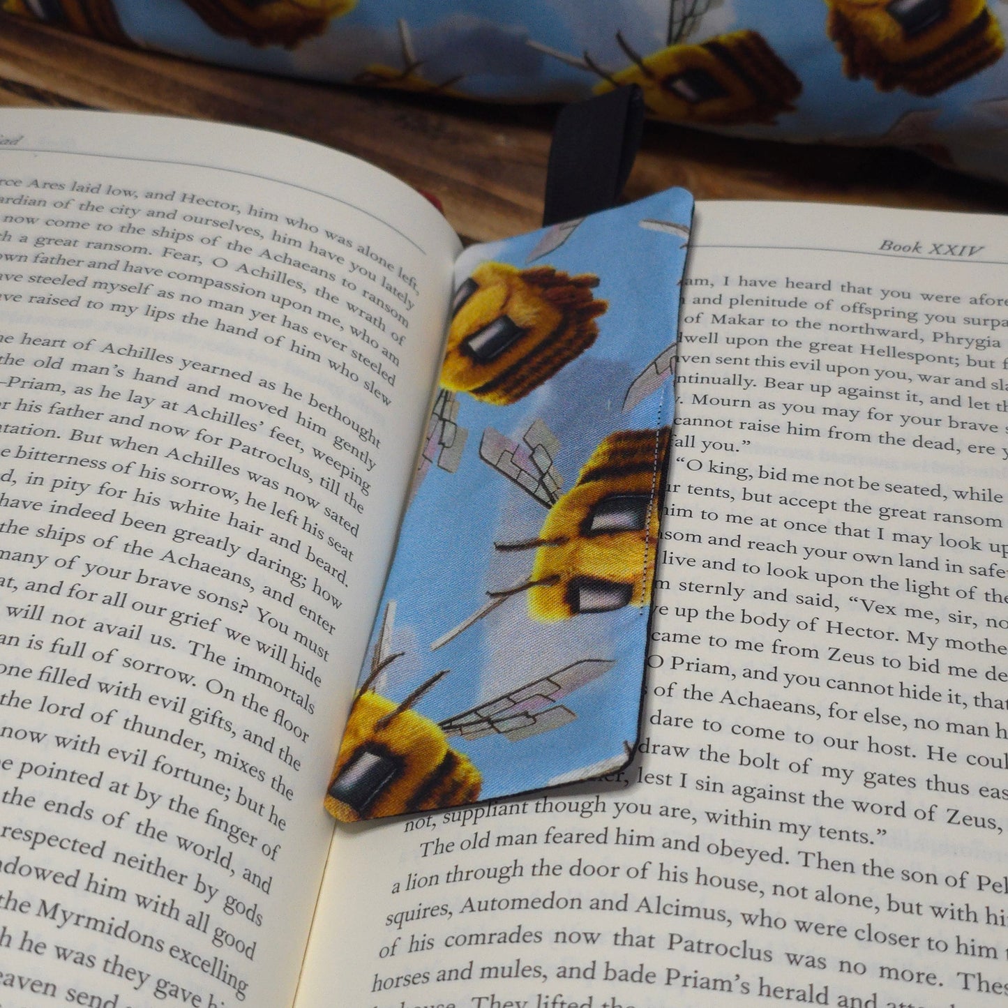 Fluffy Bees Bookmark | Cotton