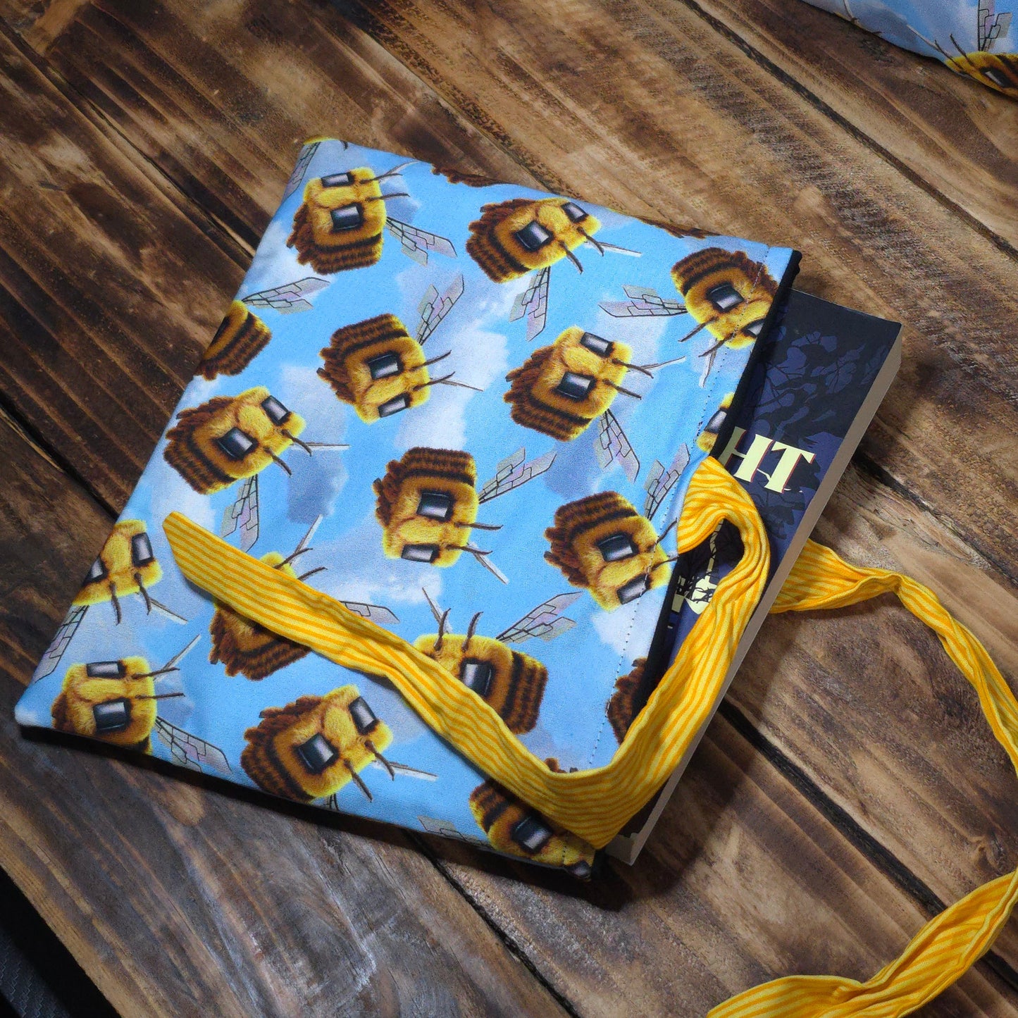 Fluffy Bees Fabric Book Sleeve – Side Tie Closure – 3 Sizes