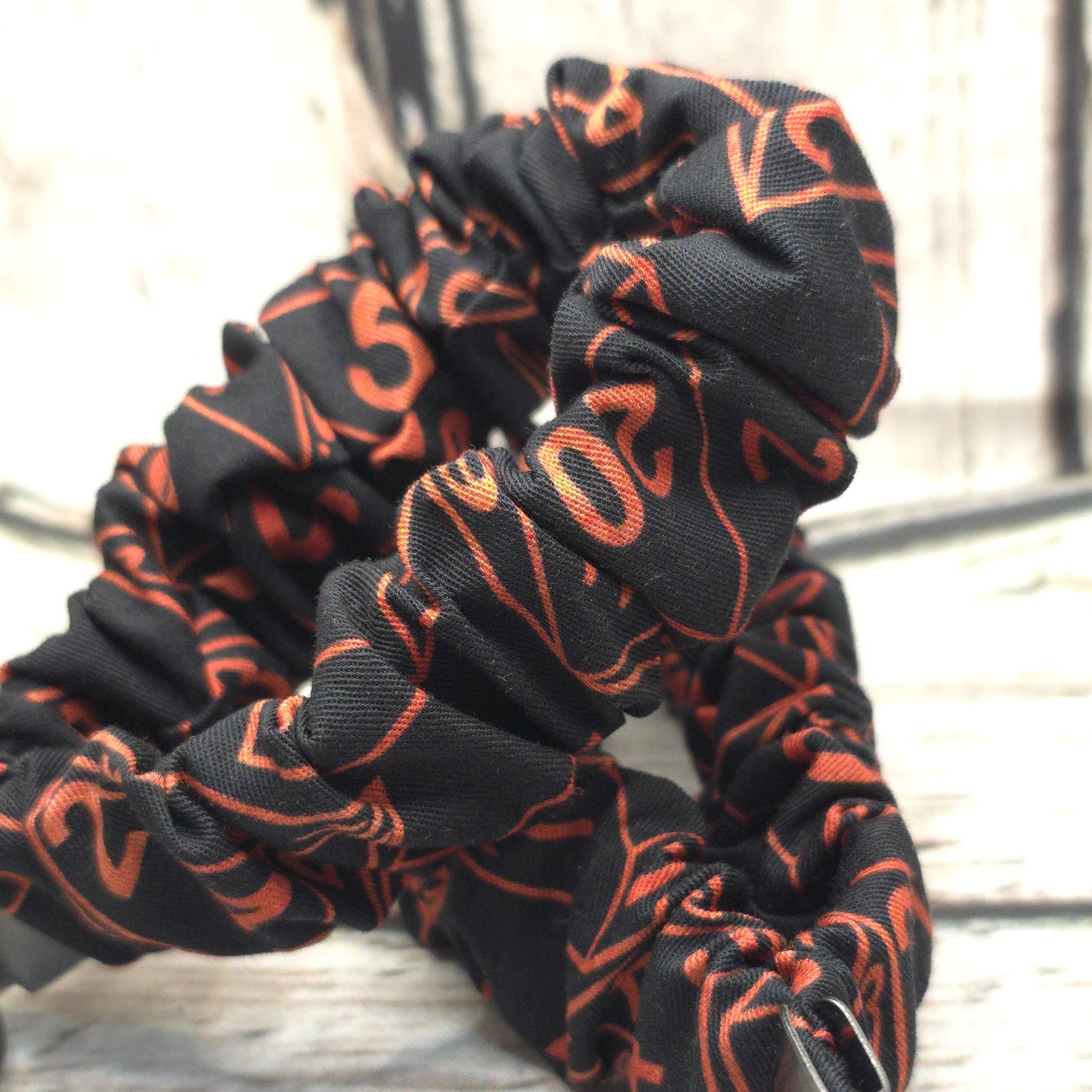 D&D Dice | Scrunchie Wristlet