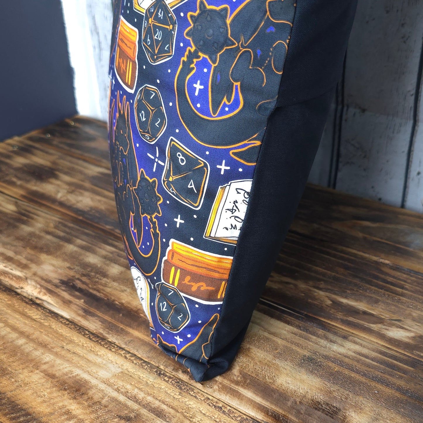 Dice & Dragons | Cushion Cover