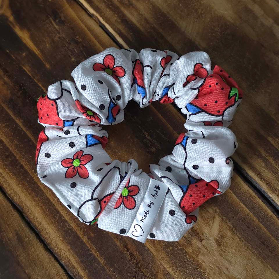Hello Kitty | Large Luxe Scrunchie