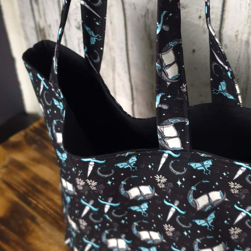 Books and Daggers | Medium Tote Bag